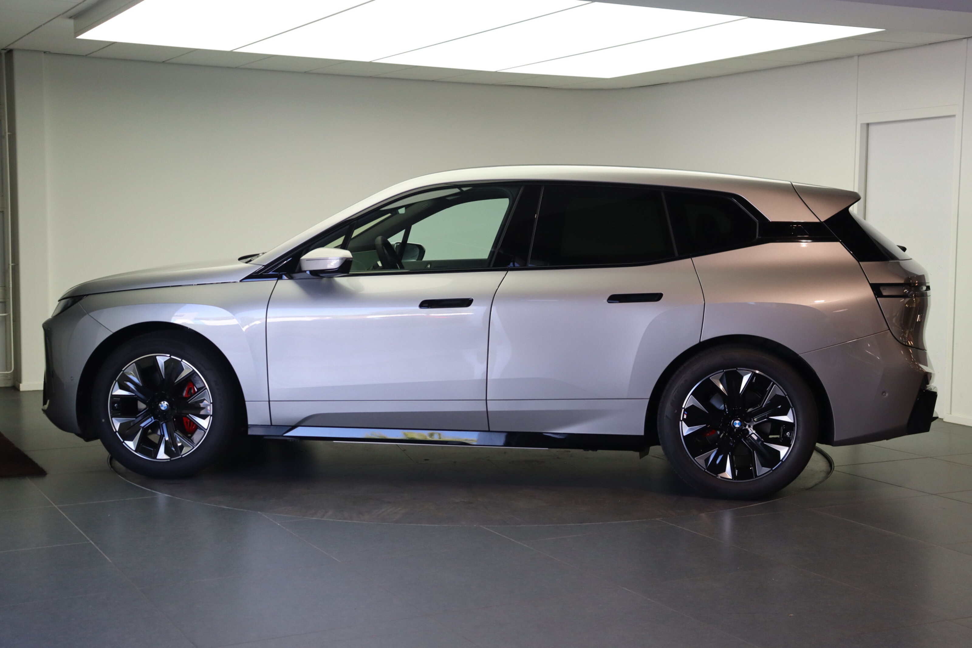 BMW iX xDrive60 M Sport