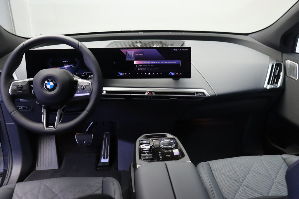 BMW iX 22