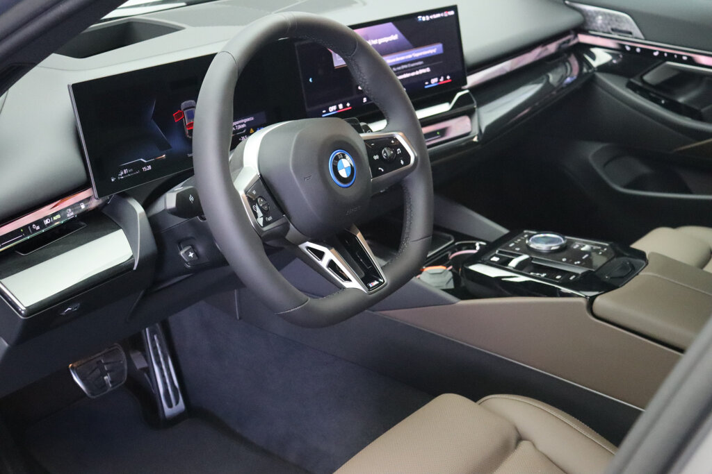 BMW 5 Serie 9