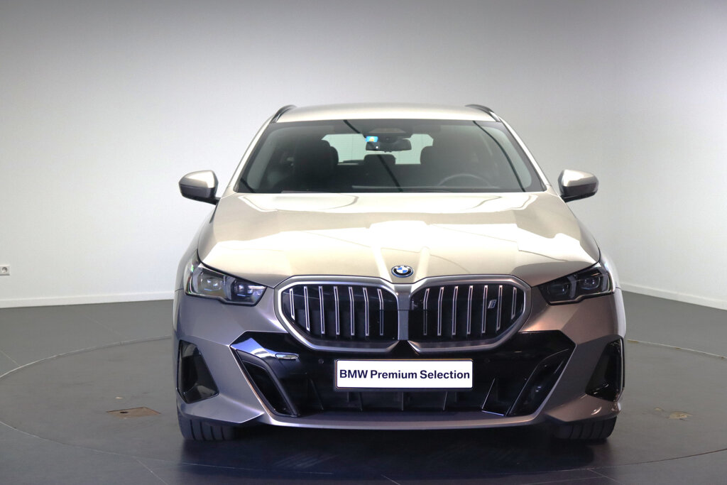 BMW i5 5