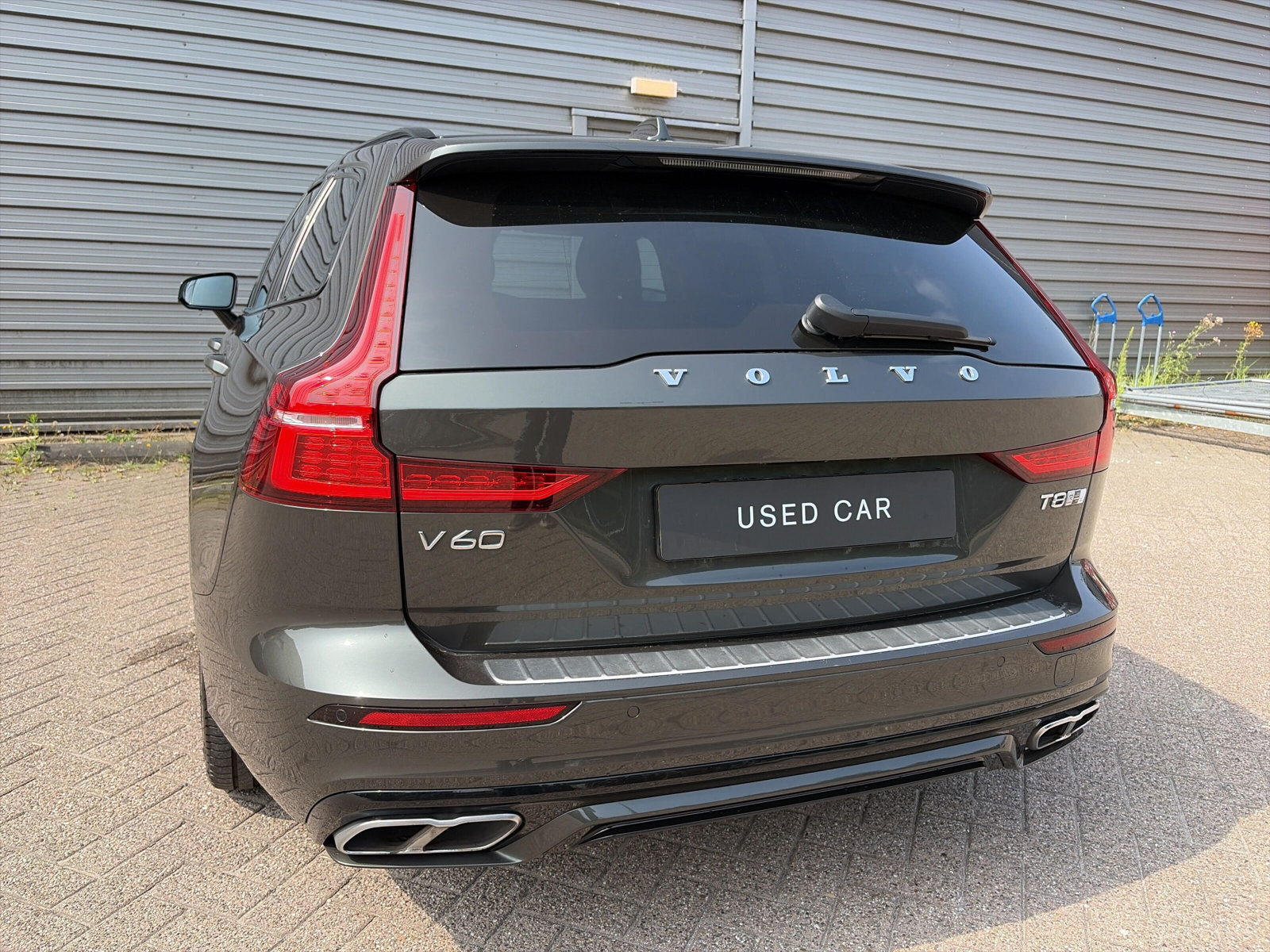 Volvo V60 T8 Twin Engine AWD R-Design - Afbeelding 5