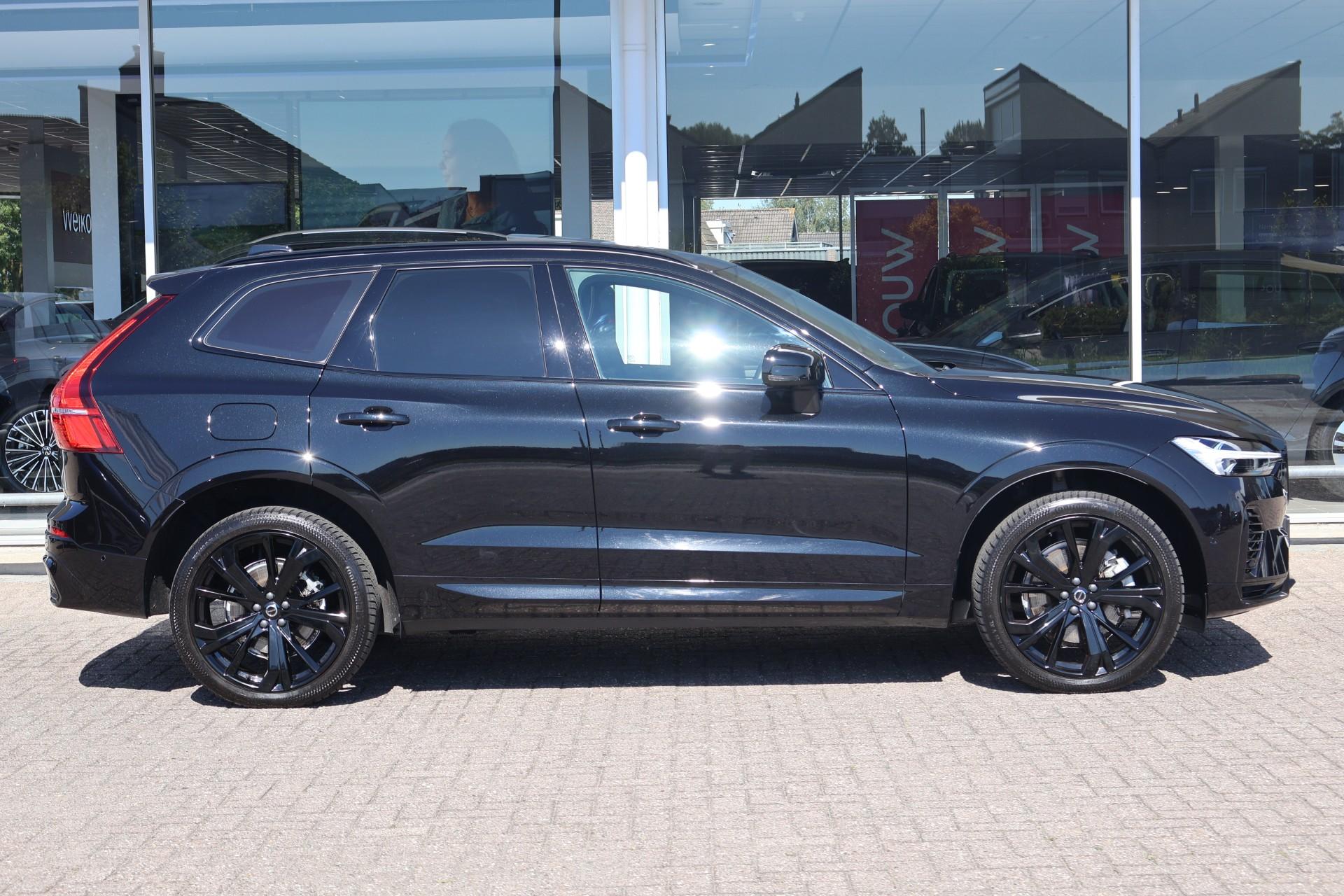 Volvo XC60 2.0 T6 Hybrid 350pk AWD Ultimate Black Edition - Afbeelding 3