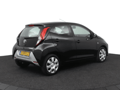 Toyota Aygo 1.0 VVT-i x-play - Afbeelding 2