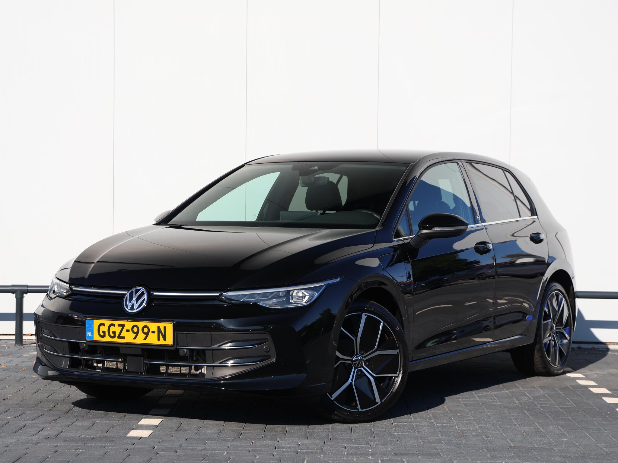 Volkswagen Golf 1.5 eHybrid 50 Edition