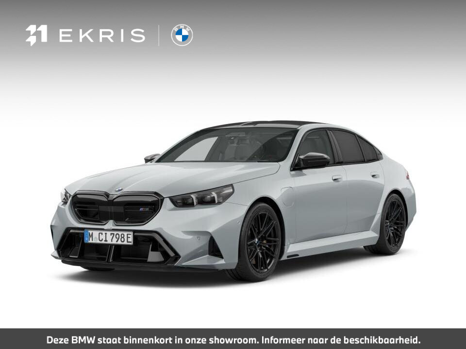 BMW M5 Sedan