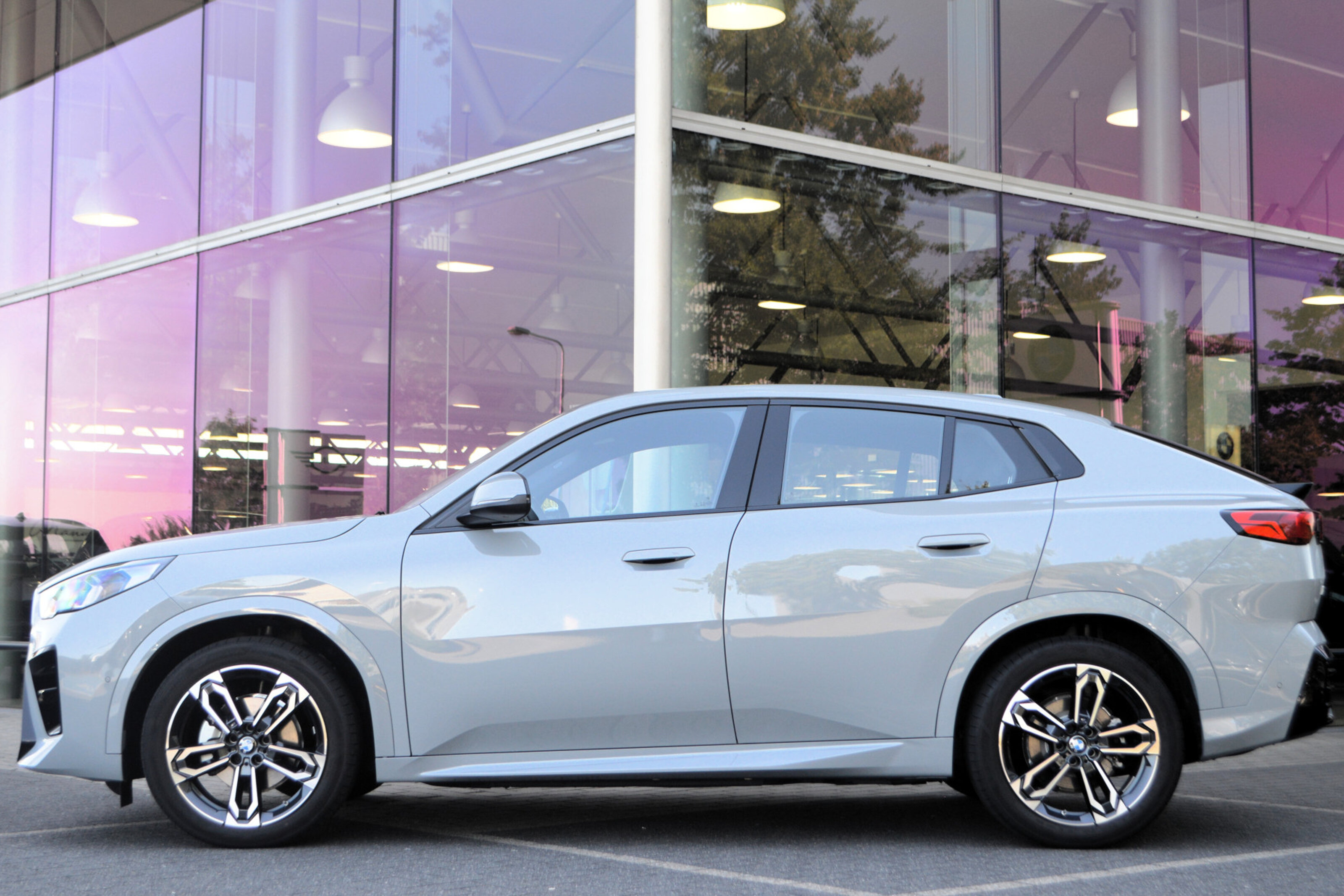 BMW iX2 eDrive20 M Sport