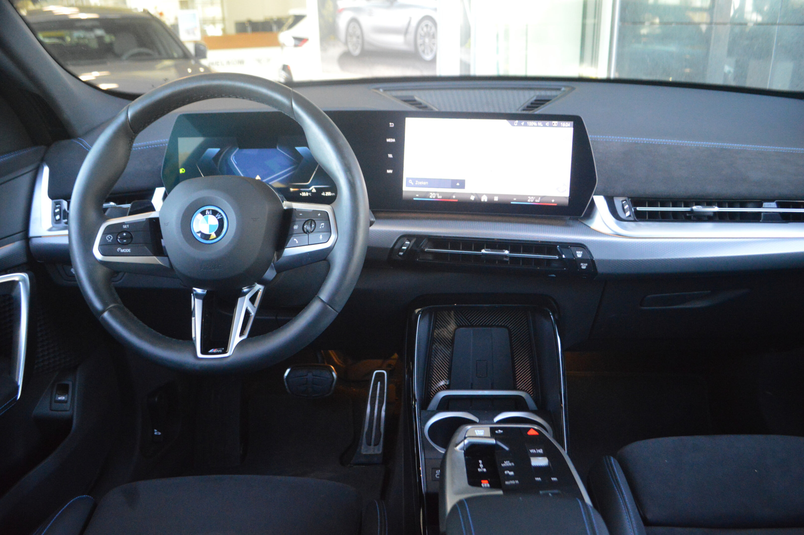BMW iX2 eDrive20 M Sport