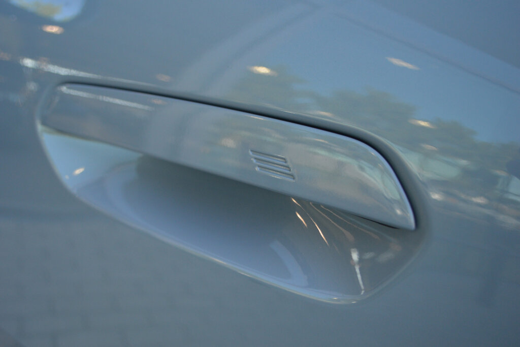 BMW iX2 29