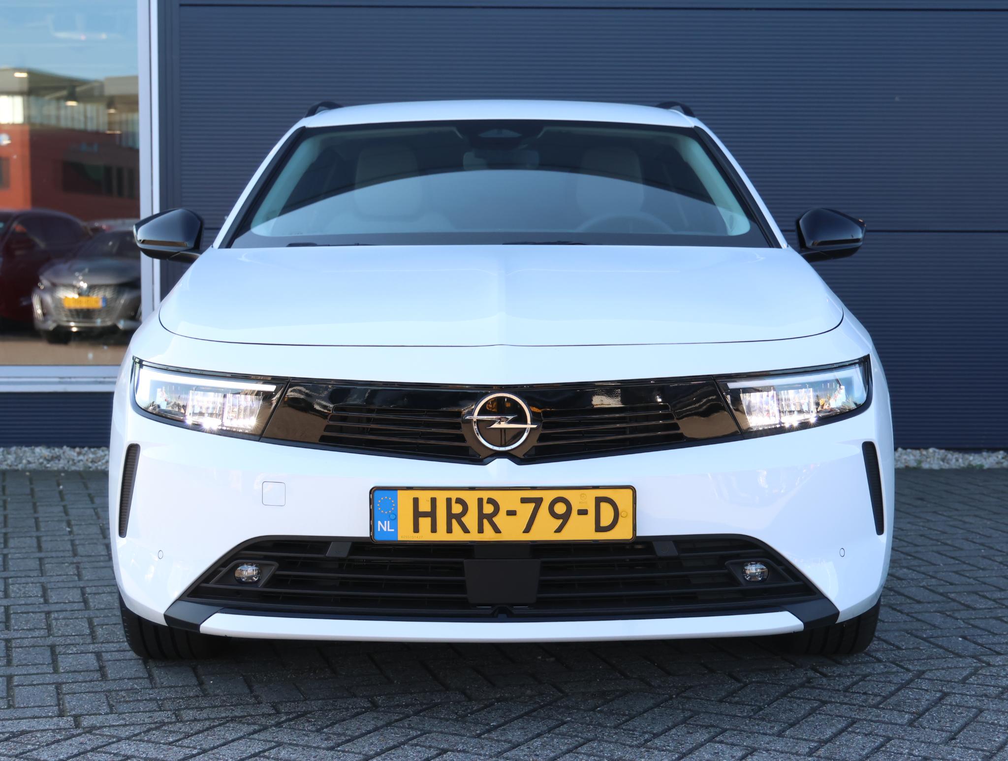 Opel Astra Sports Tourer 1.2 110pk Business Edition - Afbeelding 4