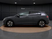 Volkswagen Golf 1.5 eTSI Life Edition