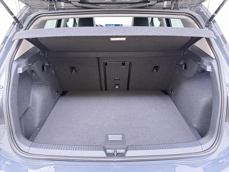 Volkswagen Golf 1.5 eTSI Life Edition