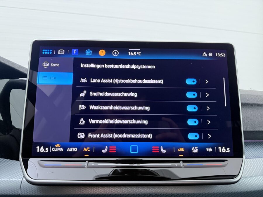 Volkswagen Golf 1.5 eTSI Life Edition