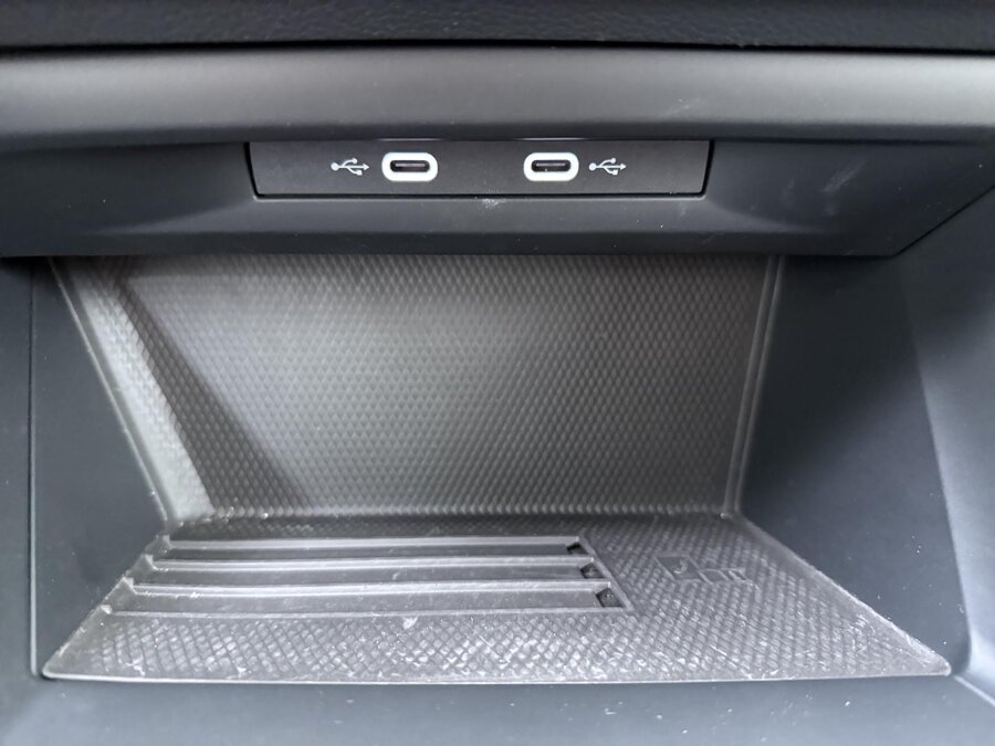 Volkswagen Golf 1.5 TSI Oranje Edition
