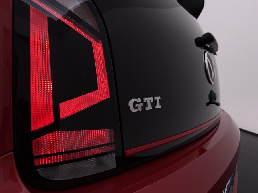 Volkswagen Up! 1.0 TSI GTI