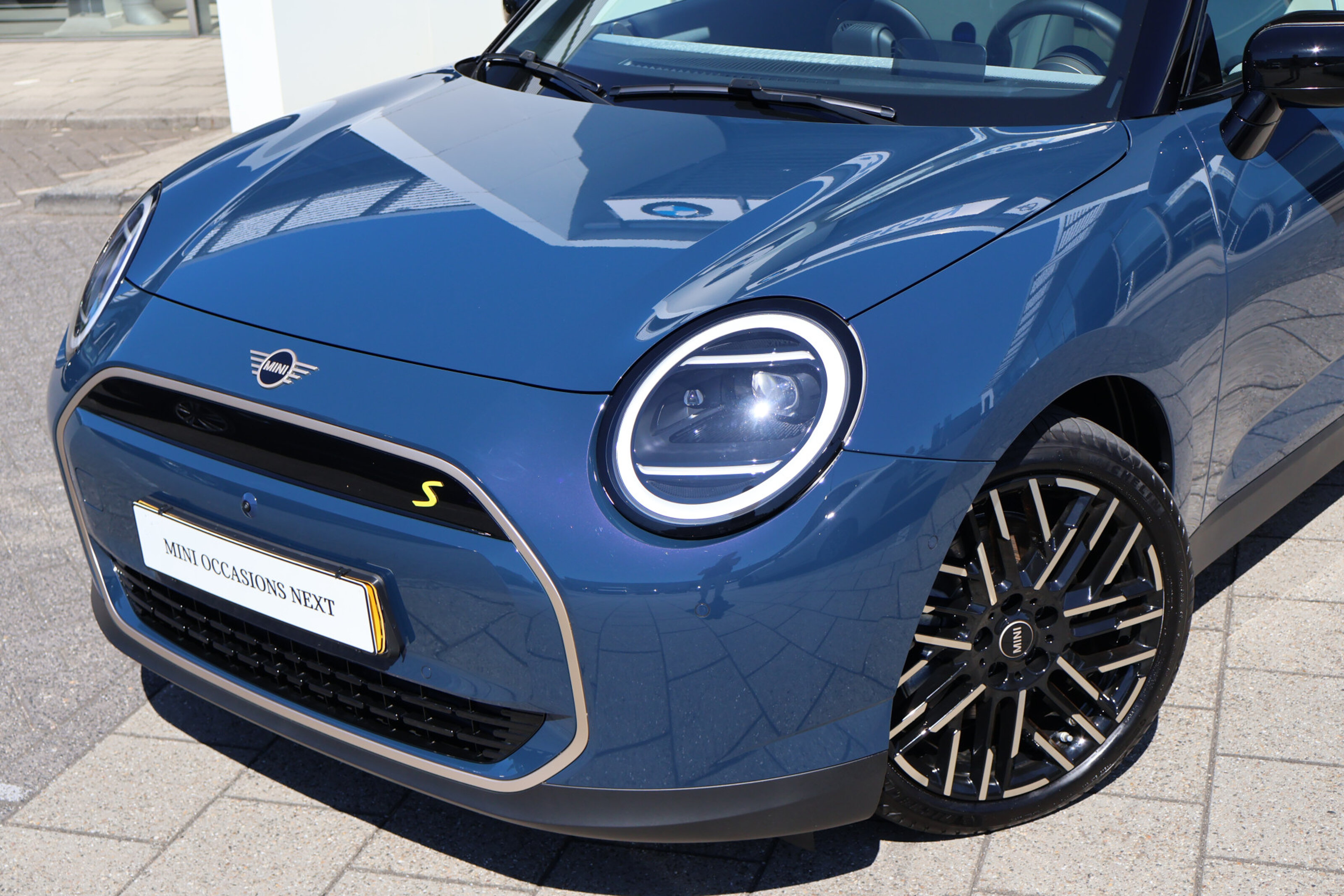 MINI Electric Hatchback Cooper SE