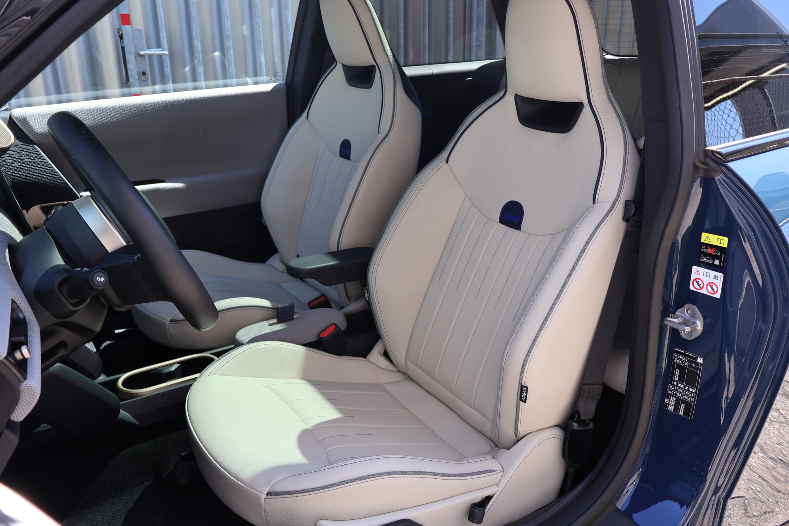 MINI Electric Hatchback Cooper SE