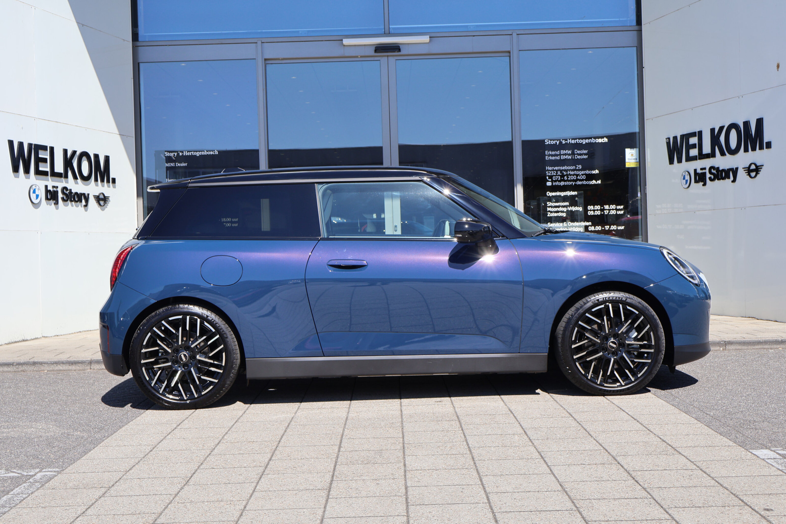 MINI Electric 8