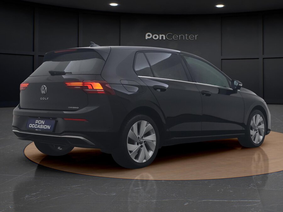 Volkswagen Golf 1.5 eHybrid Style