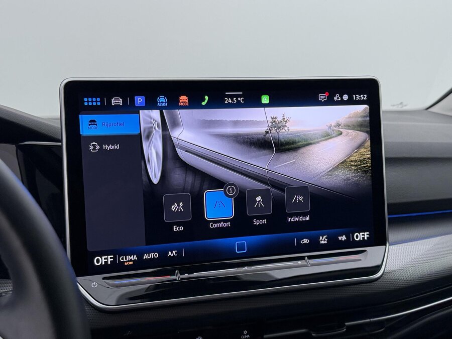Volkswagen Golf 1.5 eHybrid Style