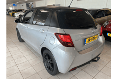 Toyota Yaris 1.3 VVT-i Aspiration Bi-Tone - Afbeelding 3