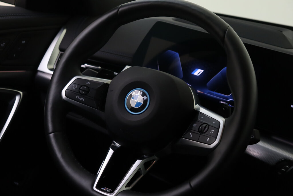 BMW X1 24