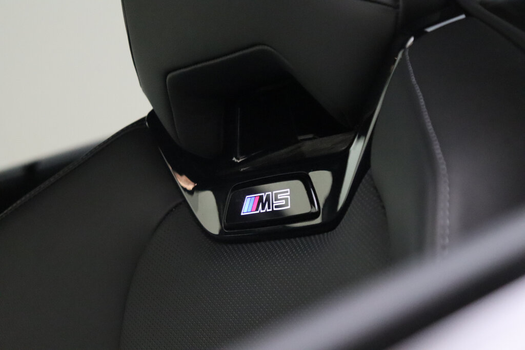 BMW M5 12