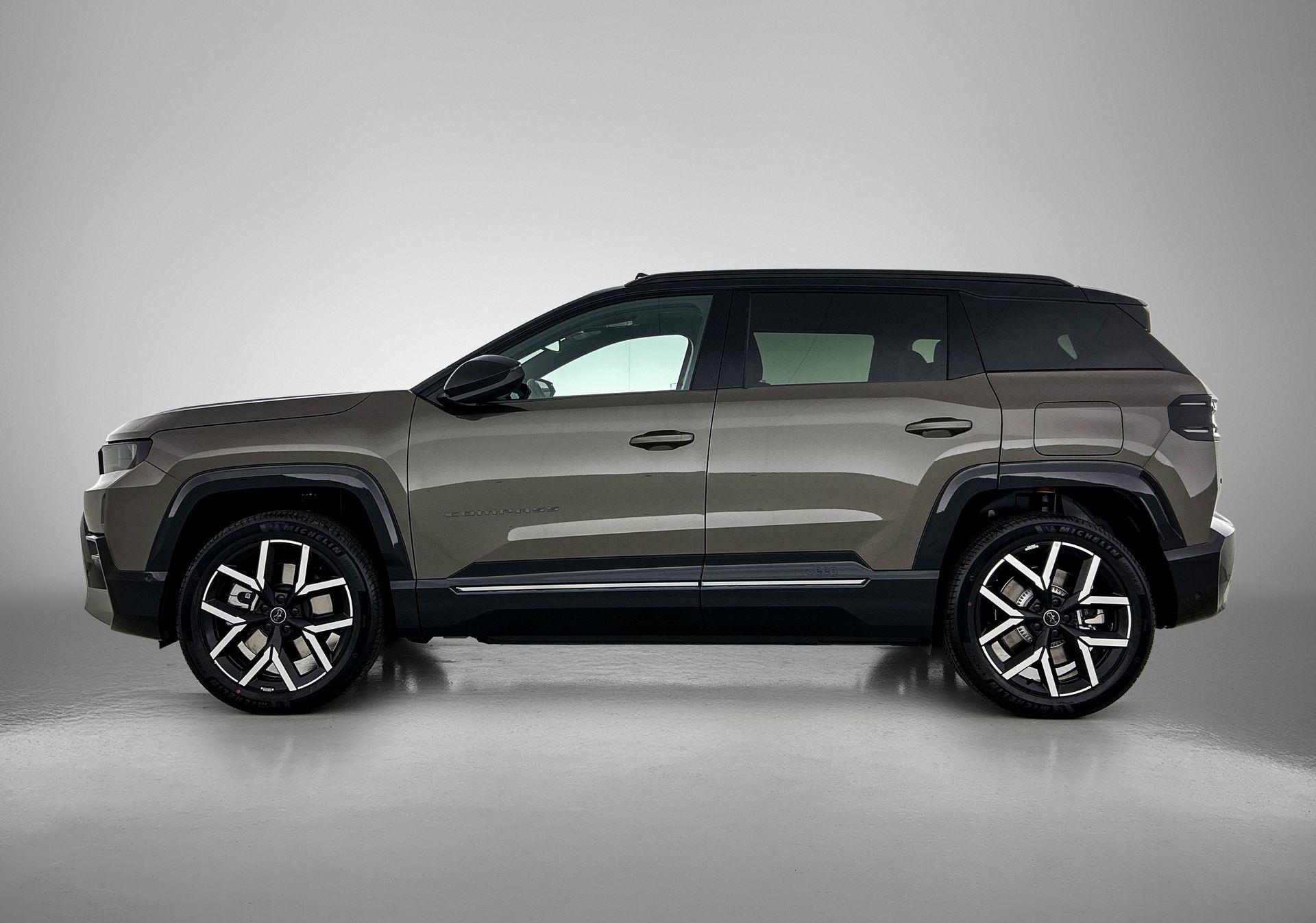 Jeep Compass 210pk Summit 74 kWh Automaat - Afbeelding 4