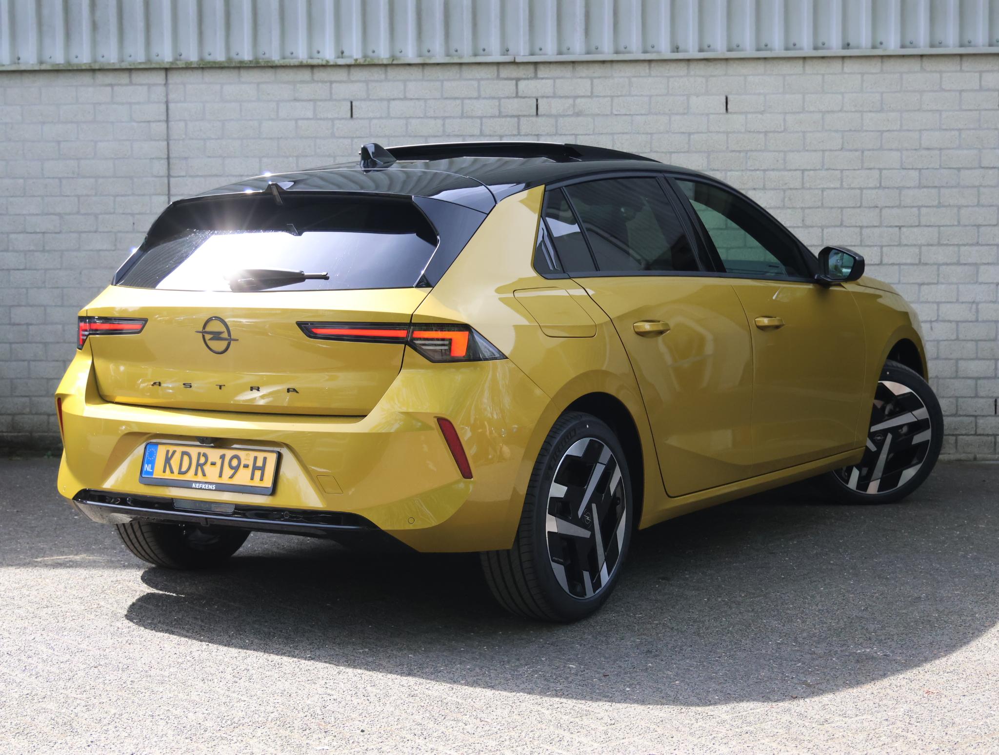 Opel Astra Electric 58kWh 156pk Ultimate - Afbeelding 3