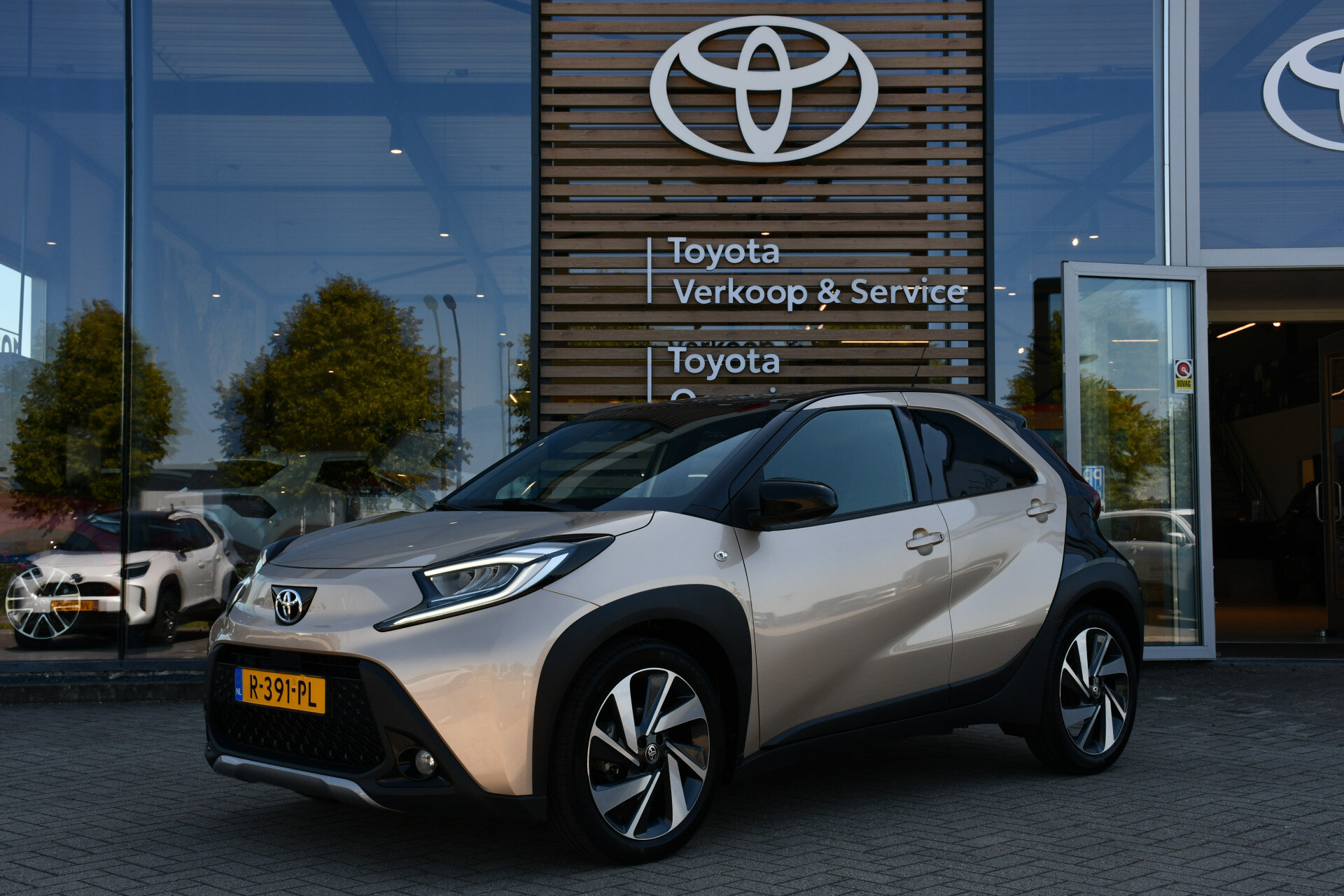 Toyota Aygo X 1.0 VVT-i S-CVT Envy Automaat 73pk
