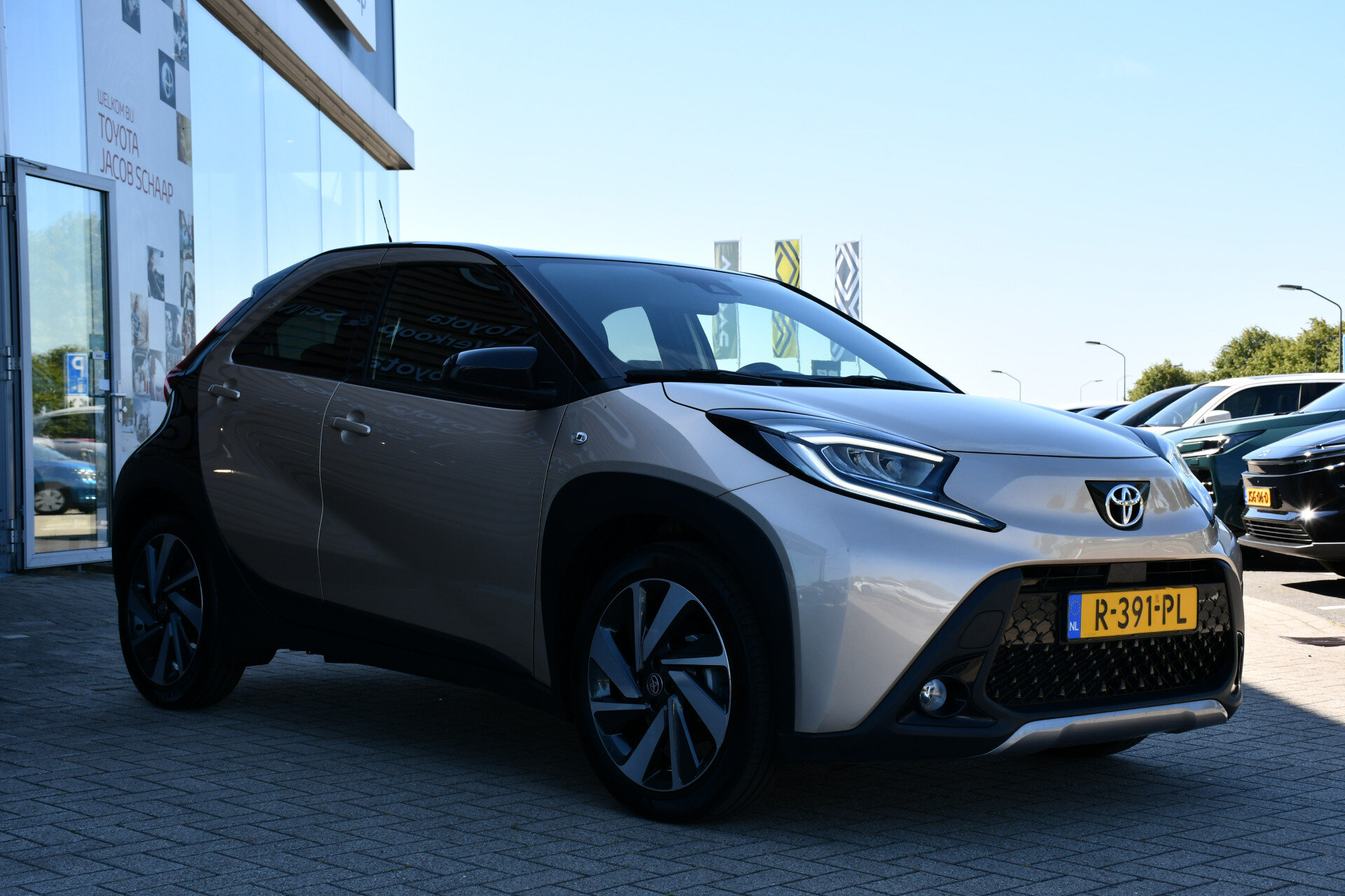 Toyota Aygo X 1.0 VVT-i S-CVT Envy Automaat 73pk - Afbeelding 3