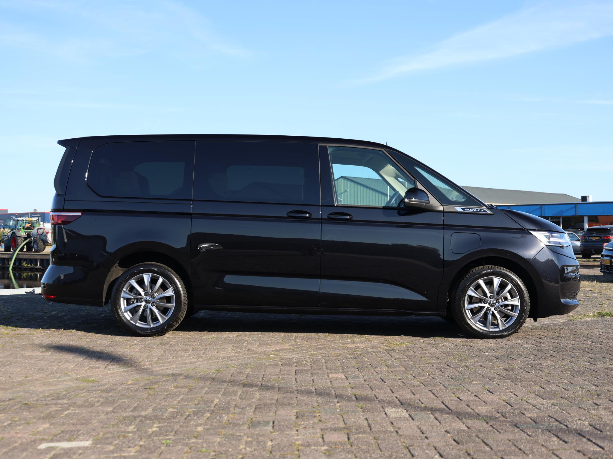 Volkswagen Multivan 1.4 eHybrid 150pk L2 Bulli Edition - Afbeelding 2