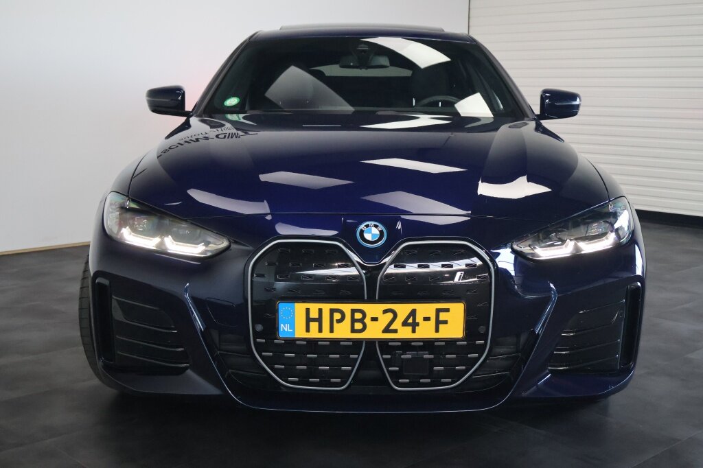 BMW i4 eDrive40 High Executive Individual | Harman Kardo | Schuifdak | Trekhaak | LED | 20" - Afbeelding 5