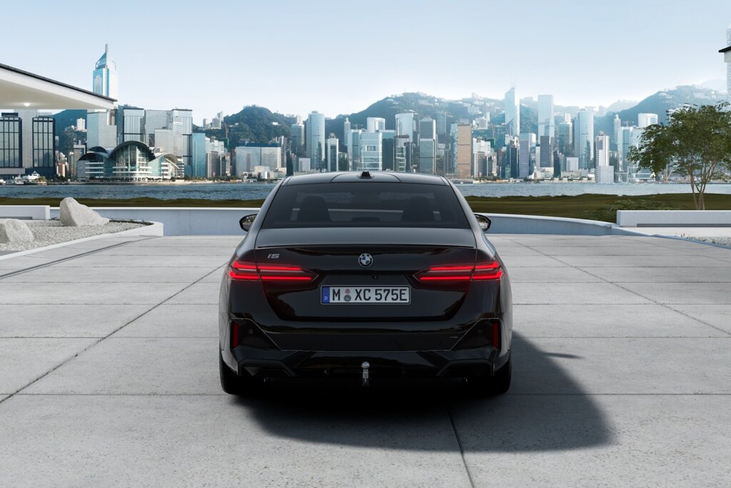 BMW i5 4