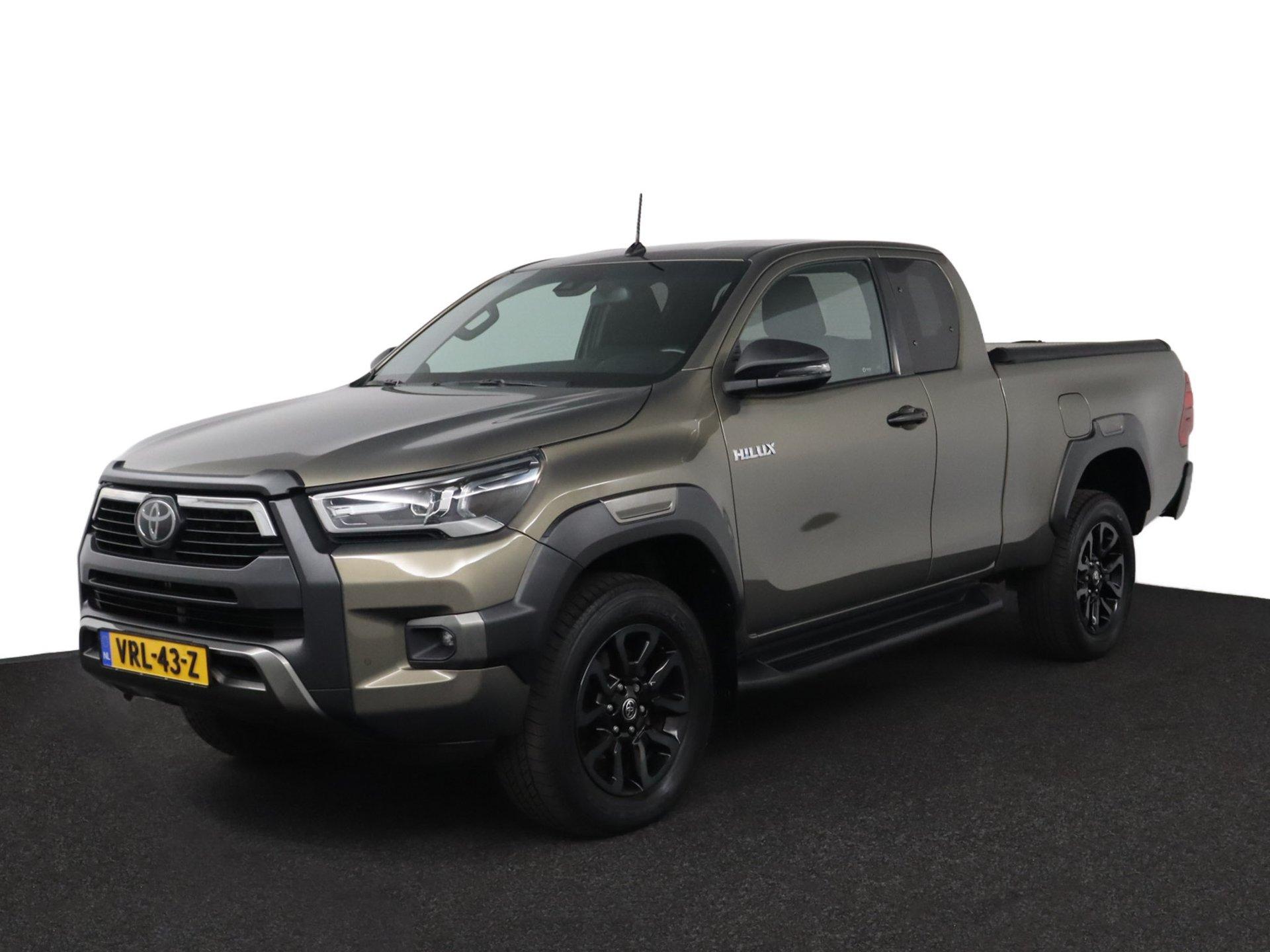 Toyota HiLux 2.4 D-4D Xtra Cab Invincible automaat