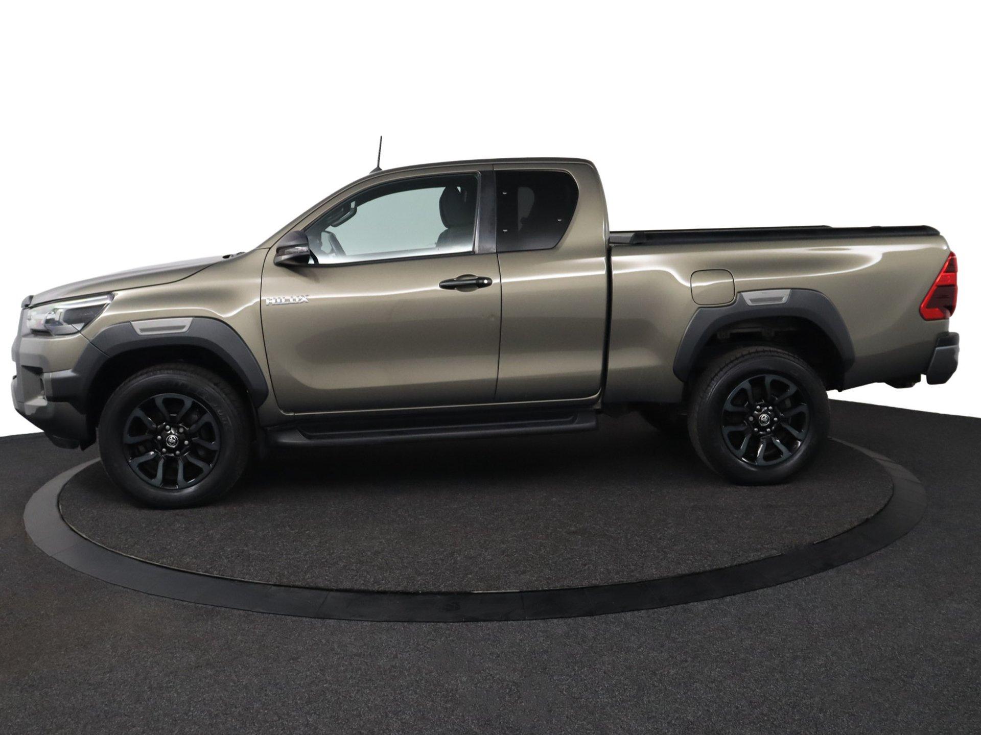 Toyota HiLux 2.4 D-4D Xtra Cab Invincible automaat - Afbeelding 3