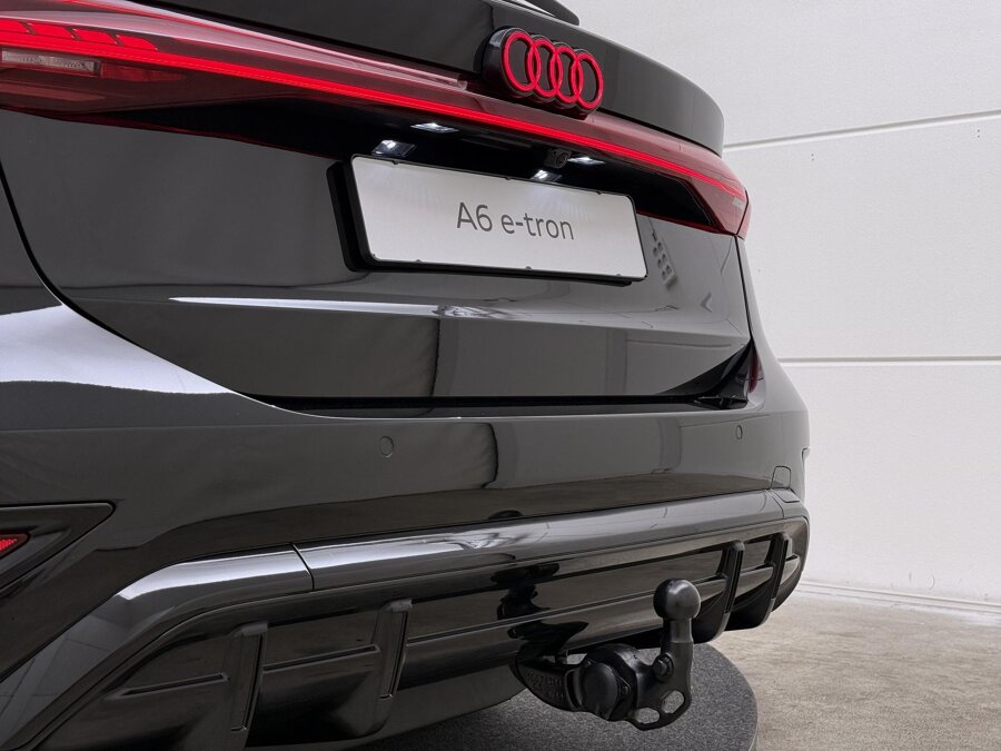 Audi A6 Avant e-tron S edition 100 kWh 270 kW / 367 PK