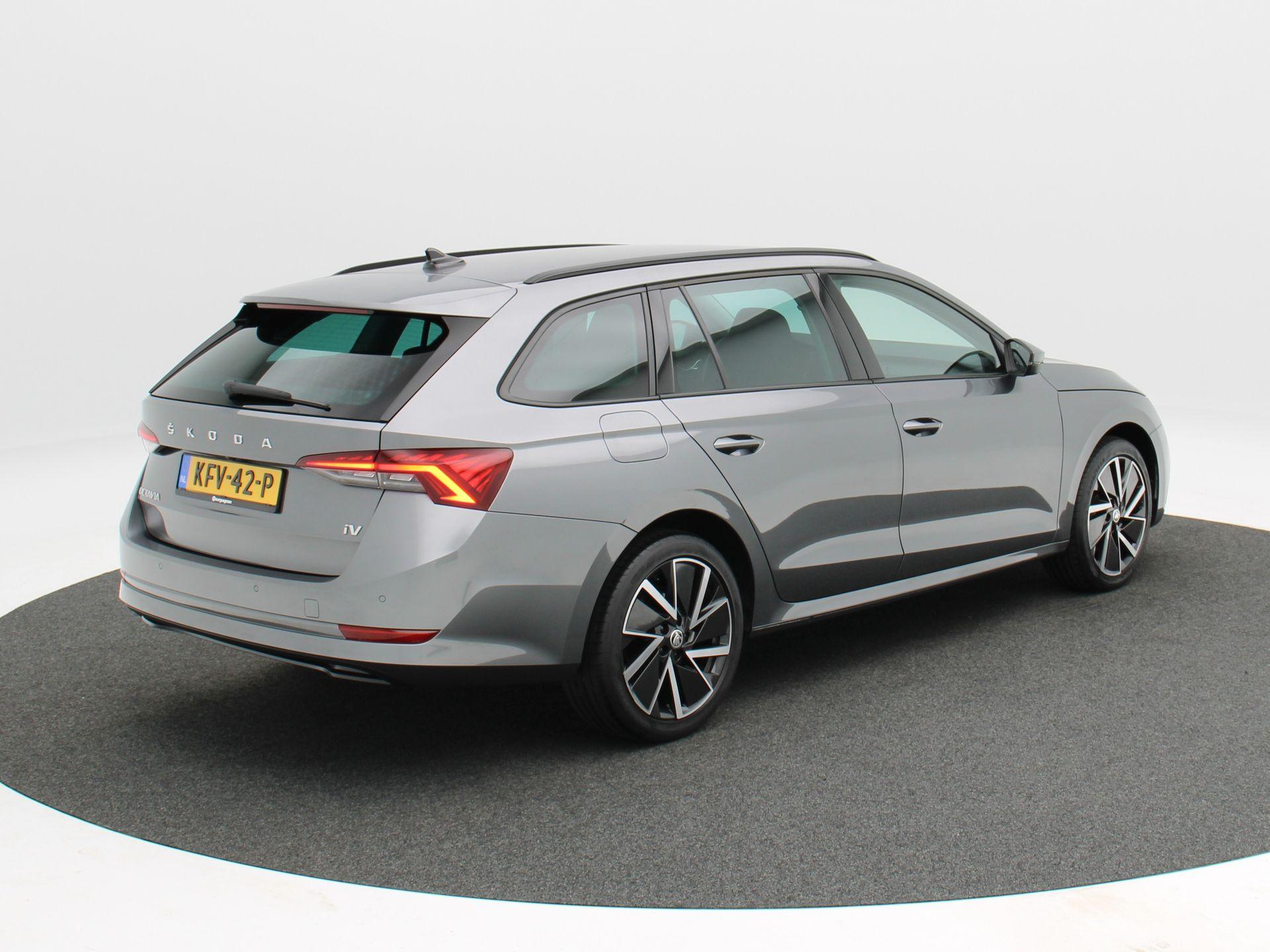 Škoda Octavia Combi 1.4 TSi iV PHEV 218 Pk Sportline Business - Afbeelding 2