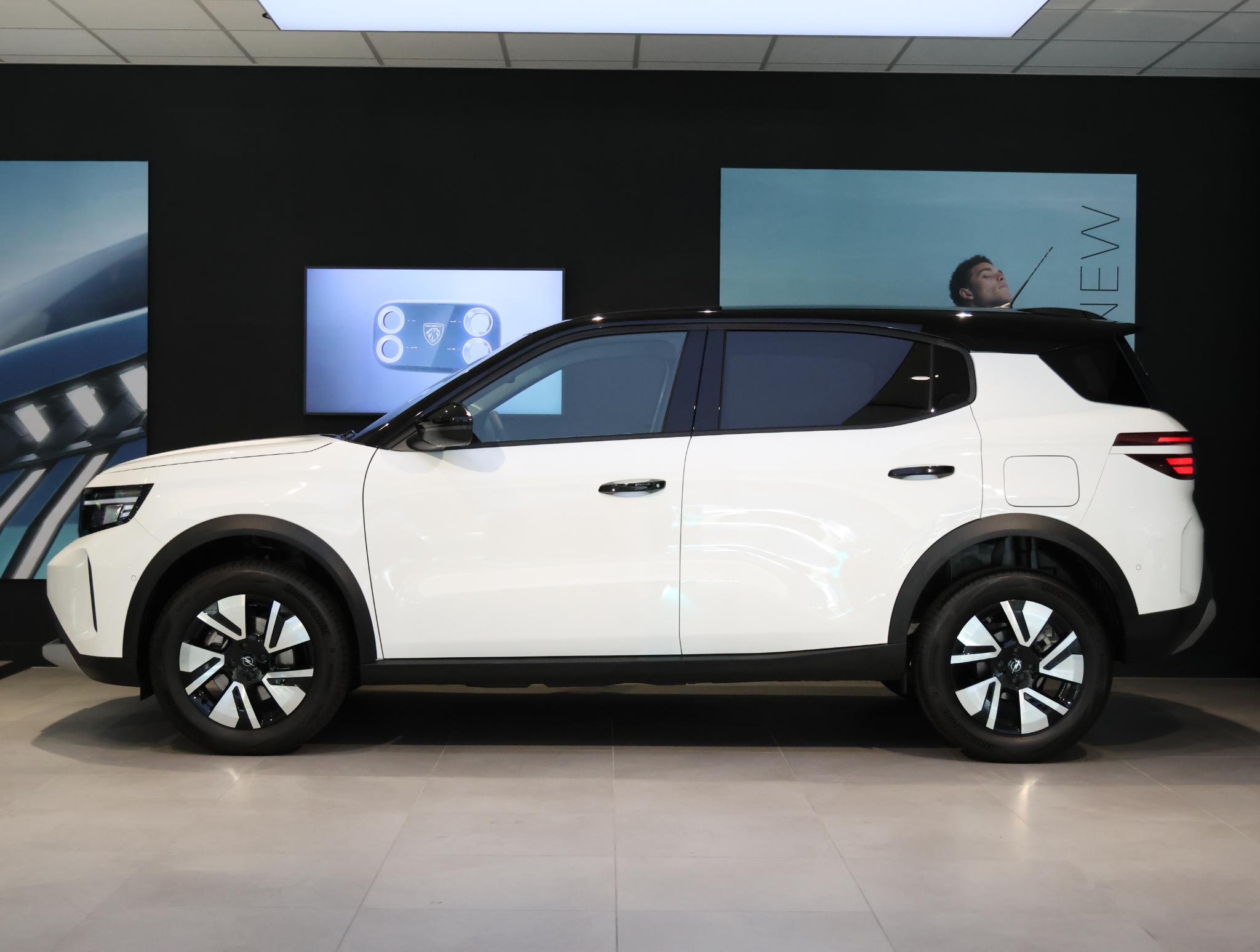 Opel Frontera SUV GS Hybrid 145 pk Automaat - Afbeelding 2