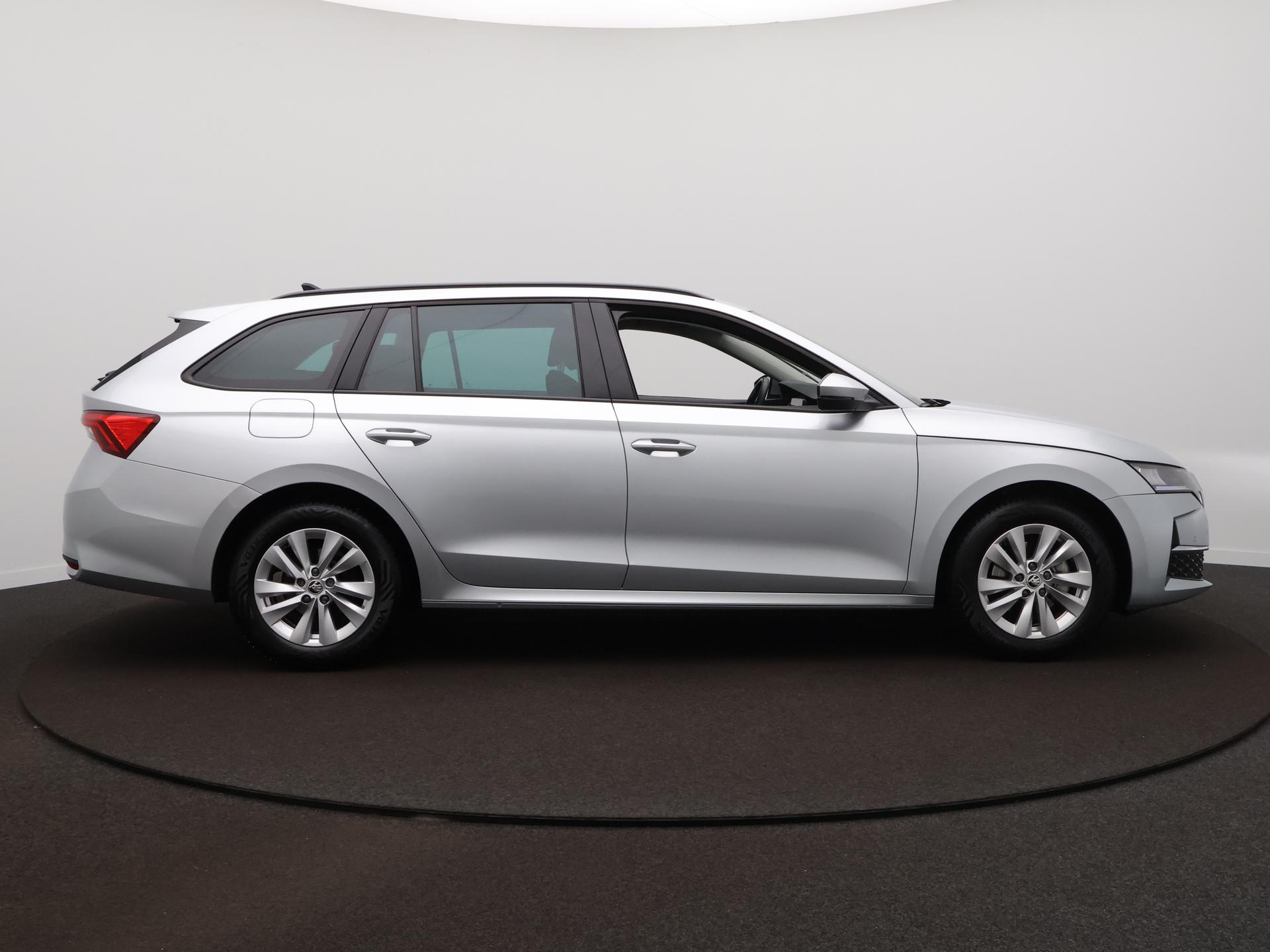 Skoda Octavia Combi 1.5 TSI First Edition - Afbeelding 4