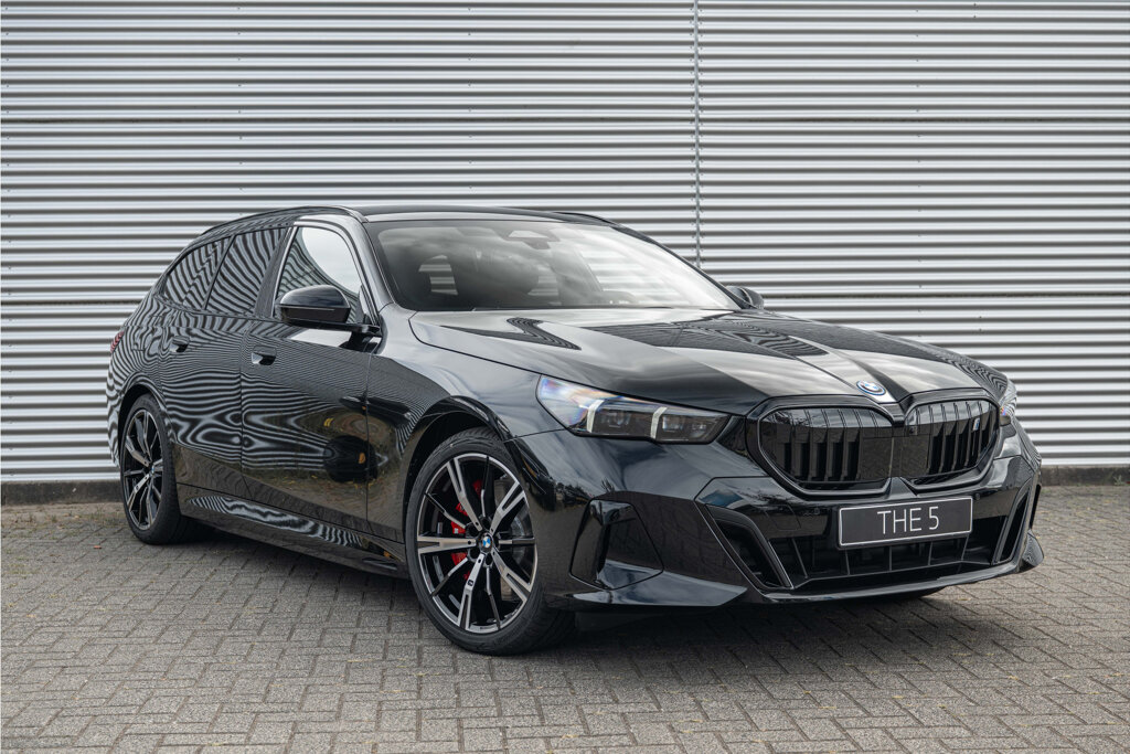 BMW i5 2