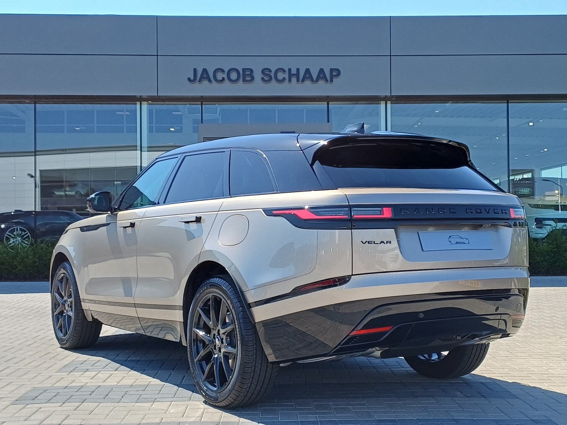 Land Rover Range Rover Velar P400e 404pk AWD Belgravia Edition PHEV - Afbeelding 5