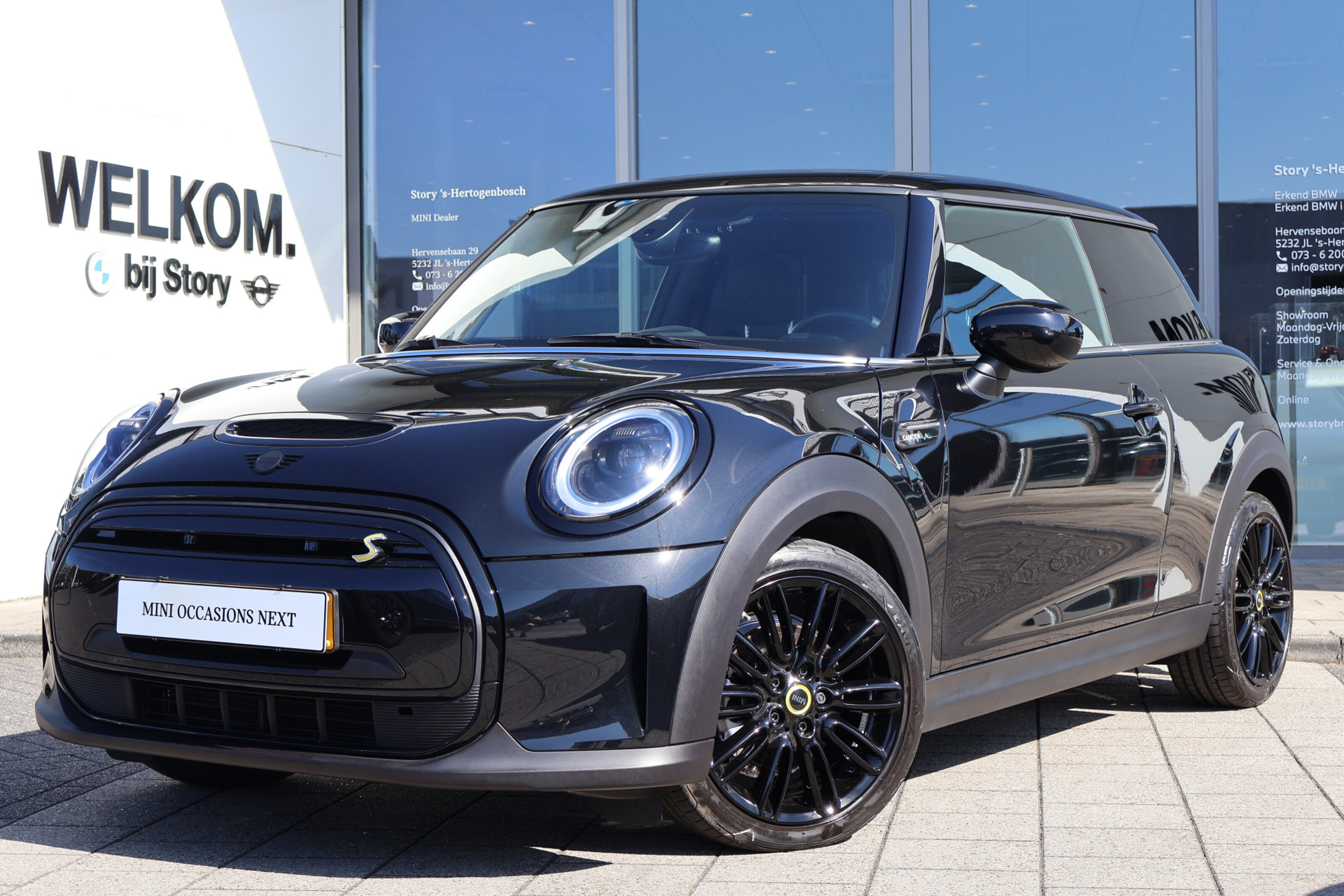 MINI Electric Camden Classic