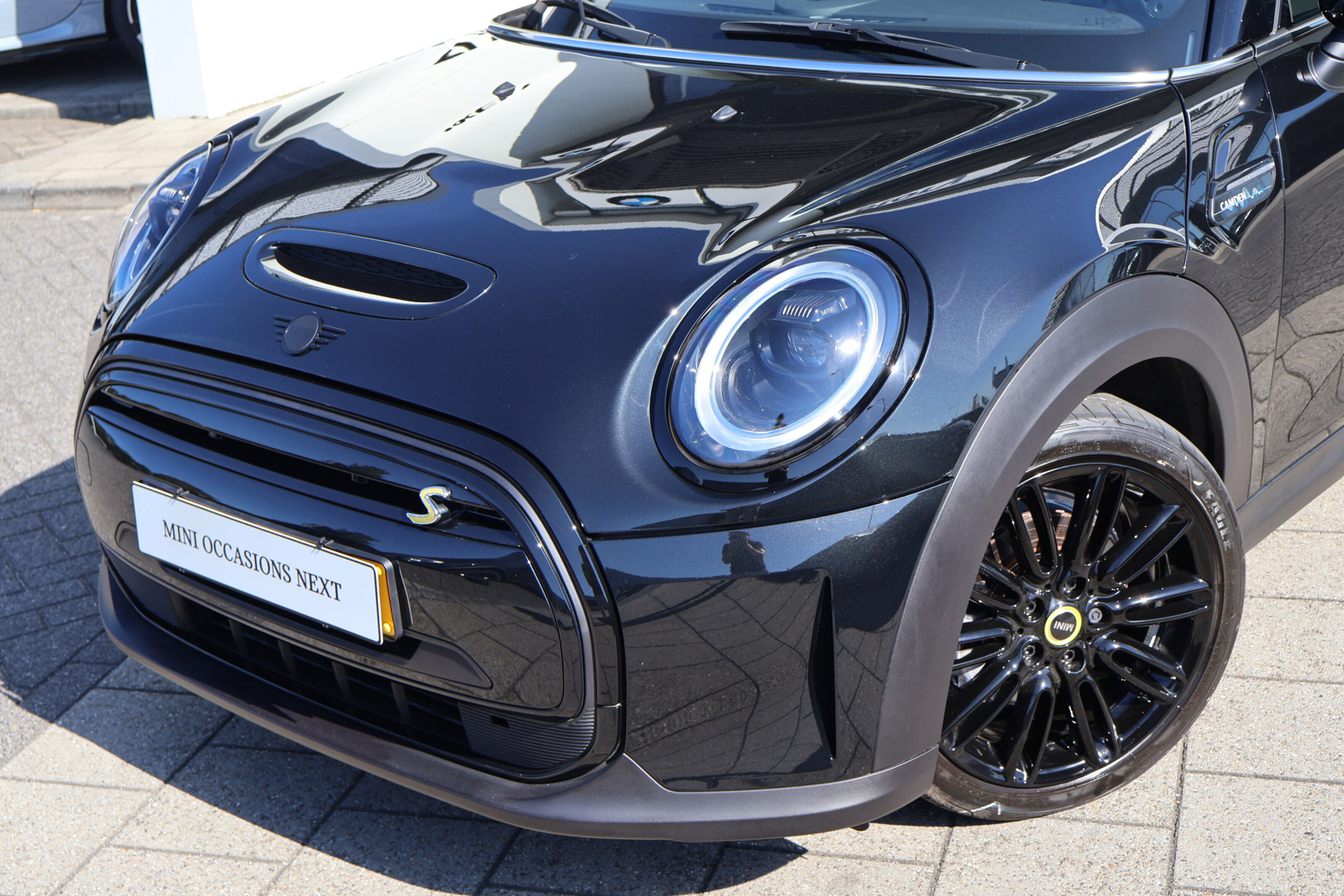 MINI Electric Camden Classic