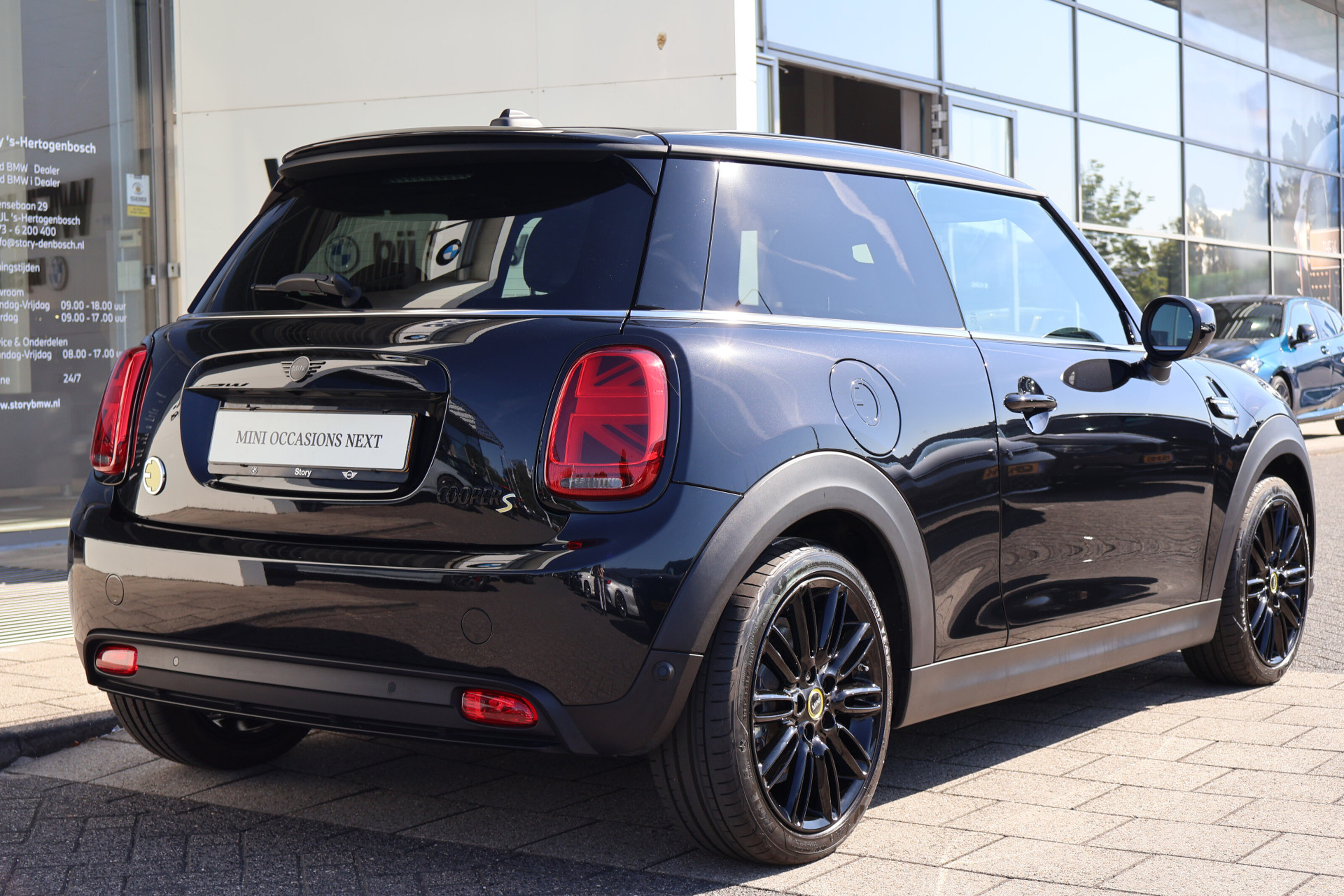 MINI Electric 8