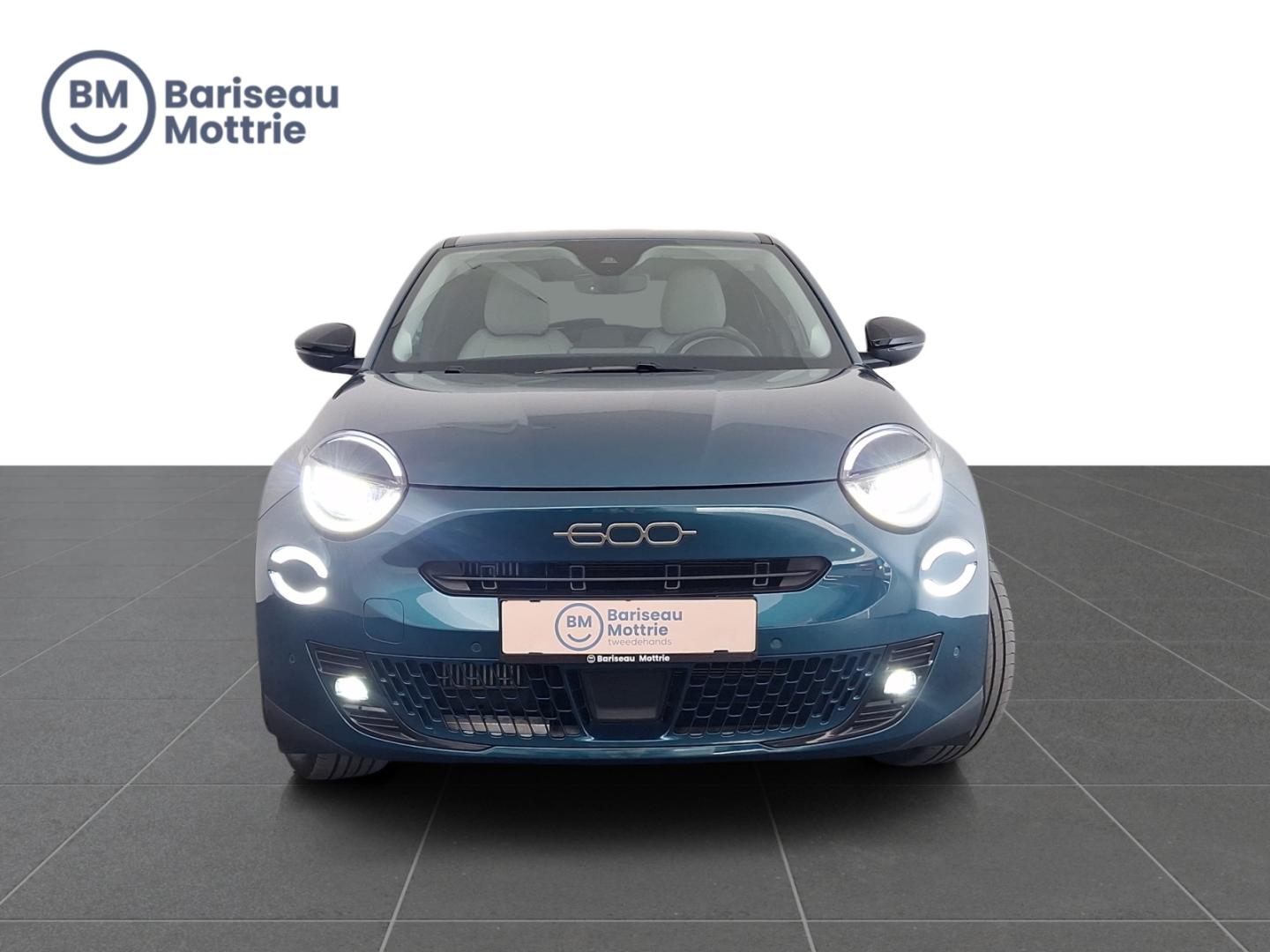 Fiat 600 LA PRIMA HYBRID AUTOMAAT * - Afbeelding 2