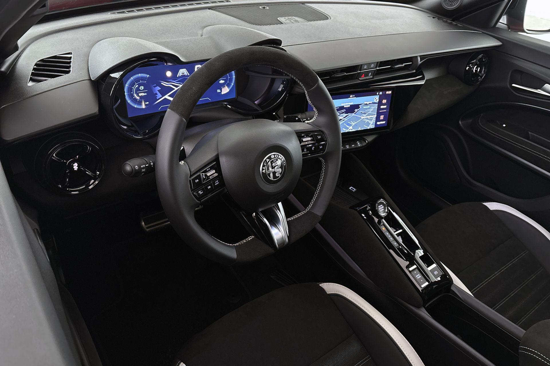 Alfa Romeo Junior 1.2 Turbo Hybrid Ibrida Sport Speciale - Afbeelding 5
