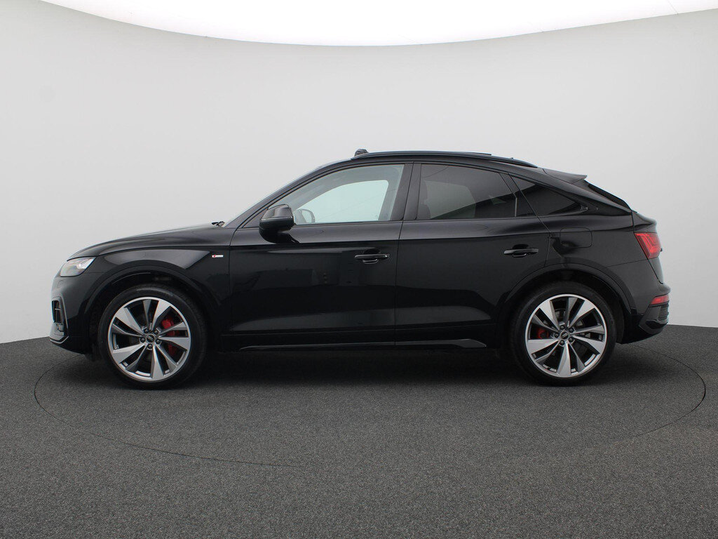 Audi Q5 Sportback 55 TFSI e S edition Competition Pano-Schuifdak, Trekhaak, S-Line, Memorystoel, 21" LM Velgen, Side Assist, Keyless, Elektr. Achterklep, Achteruitrijcamera, Head-up display, - Afbeelding 3