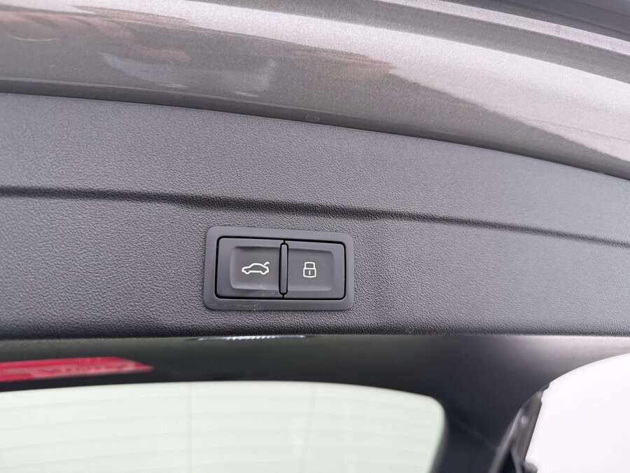 Audi A6 Avant 2.0 e-hybrid quattro Advanced