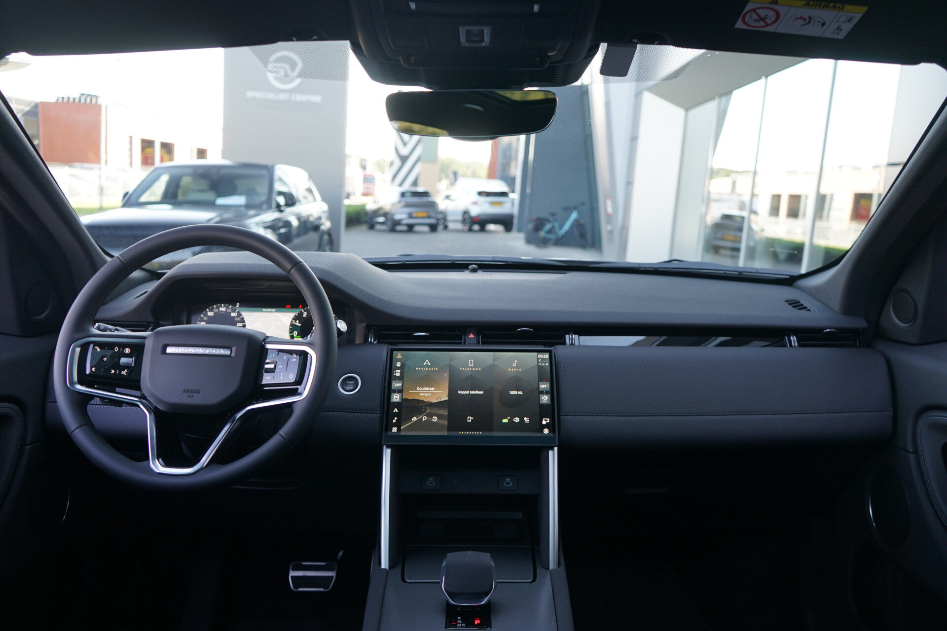 Land Rover Discovery Sport P270e PHEV Business Edition Dynamic - Afbeelding 4
