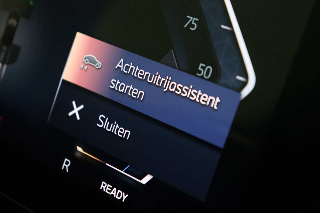 BMW iX1 57